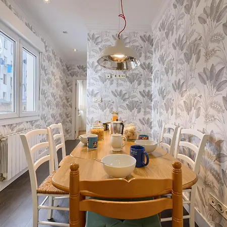 Azkuna Plaza & Vista Alegre By Next Stop 빌바오