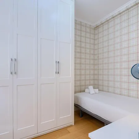 Azkuna Plaza & Vista Alegre By Next Stop ビルバオ