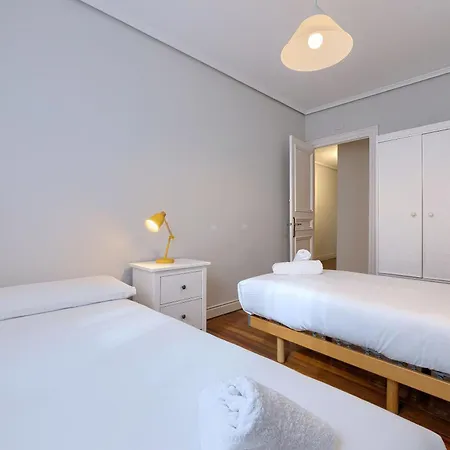 Apartman Azkuna Plaza & Vista Alegre By Next Stop *