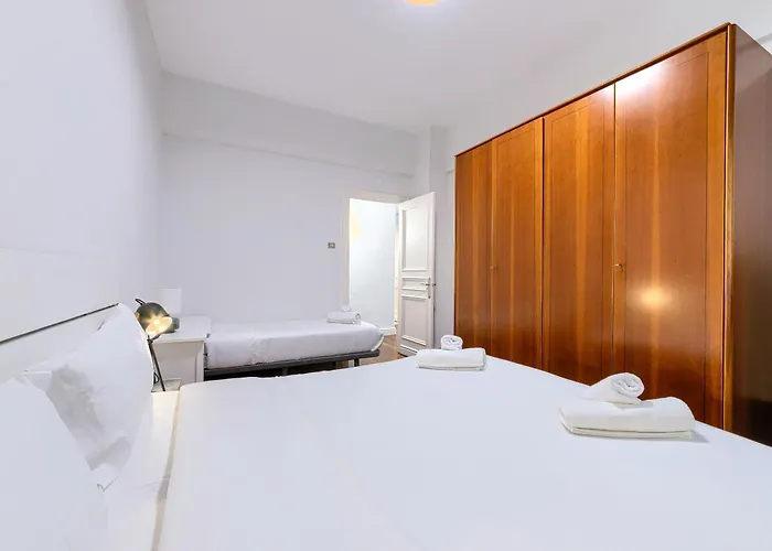 Azkuna Plaza & Vista Alegre By Next Stop Bilbau